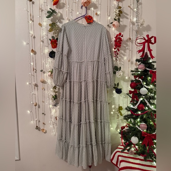 💚 Dainty Jewells Sage Green Maxi Dress 💚 - Picture 2 of 3